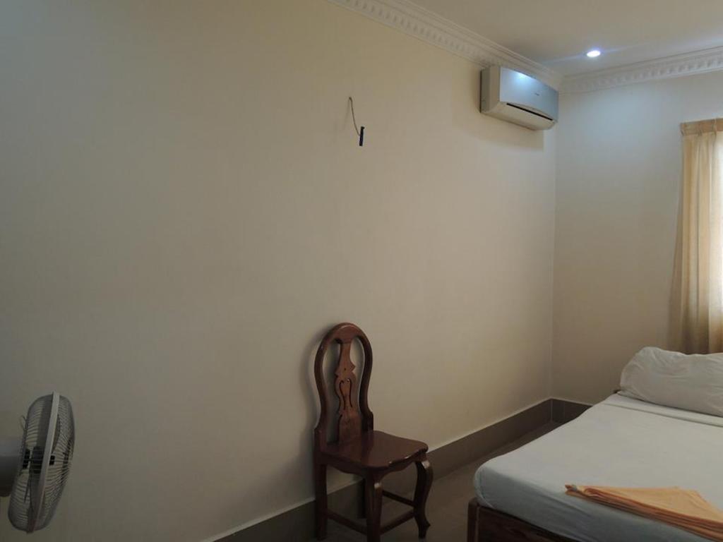 Shang Hai Guesthouse Battambang Phòng bức ảnh