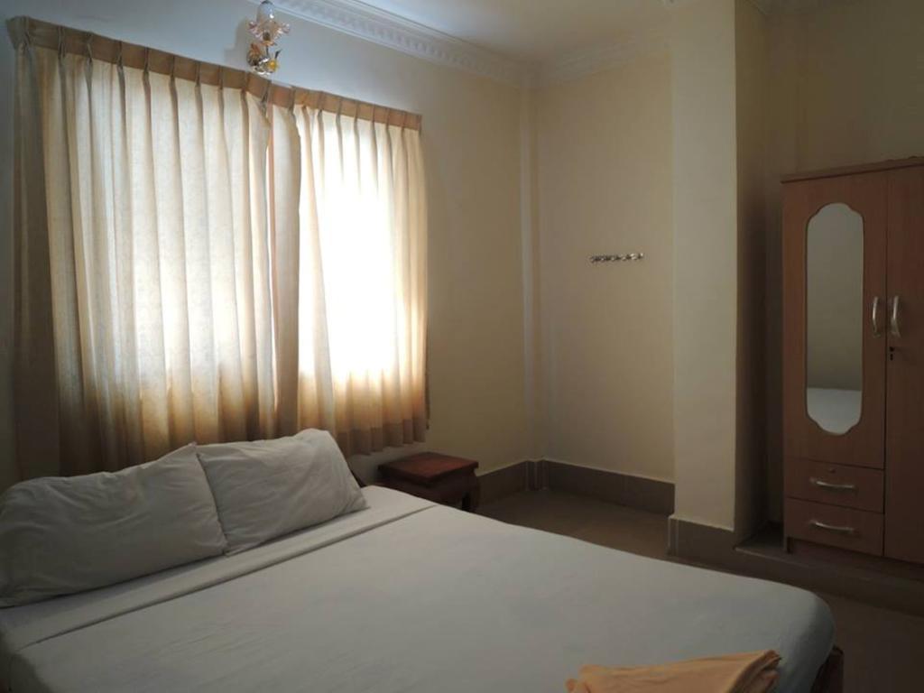 Shang Hai Guesthouse Battambang Phòng bức ảnh