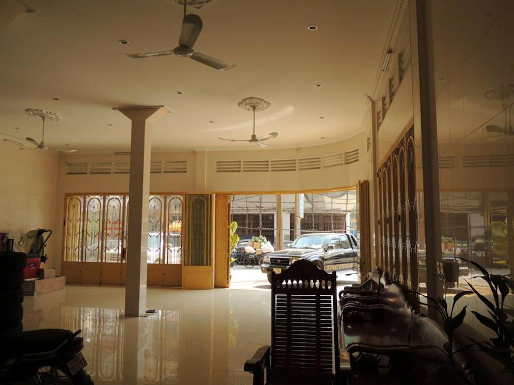 Shang Hai Guesthouse Battambang Ngoại thất bức ảnh