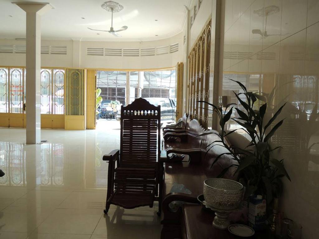 Shang Hai Guesthouse Battambang Ngoại thất bức ảnh