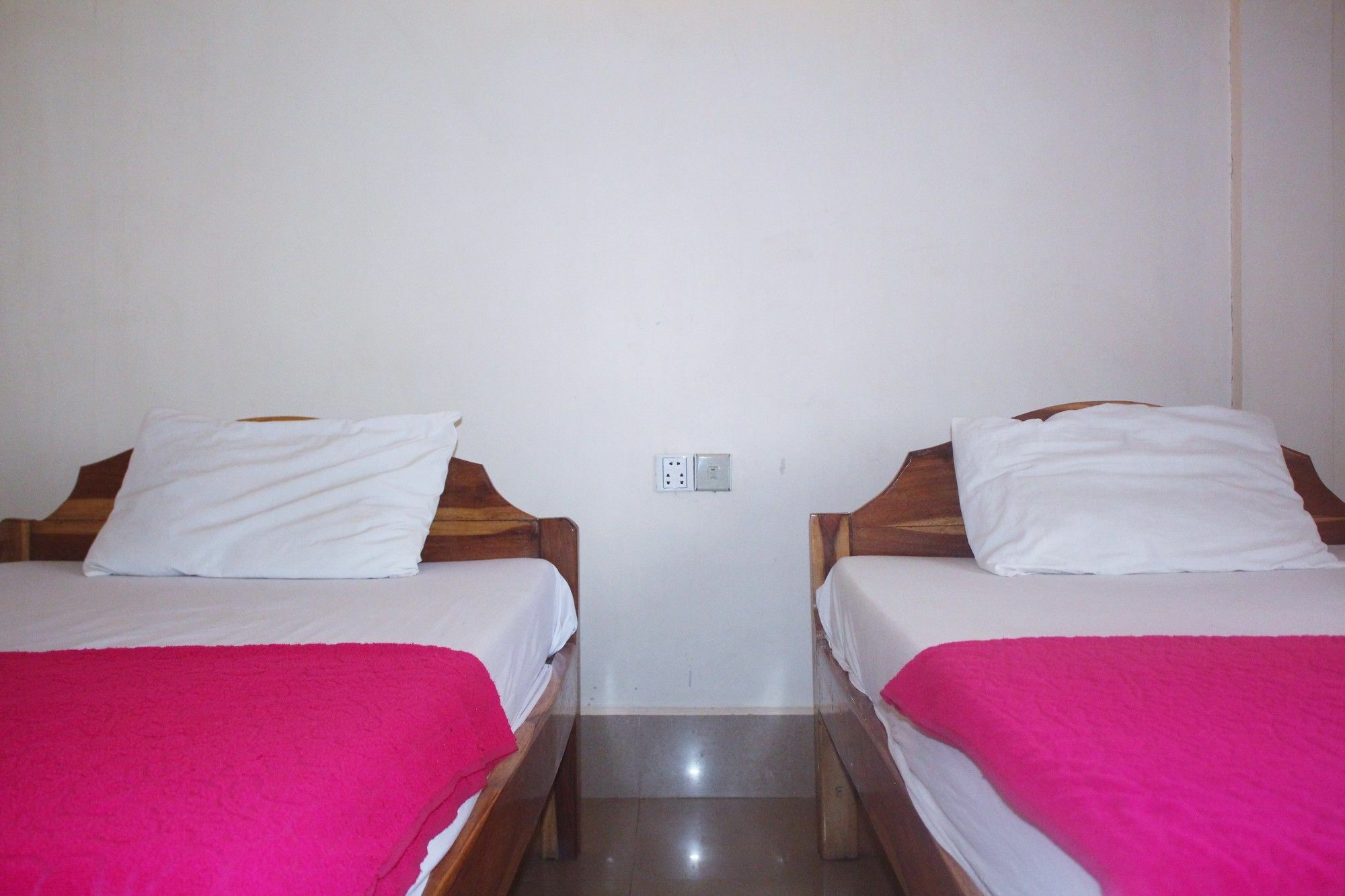 Shang Hai Guesthouse Battambang Ngoại thất bức ảnh
