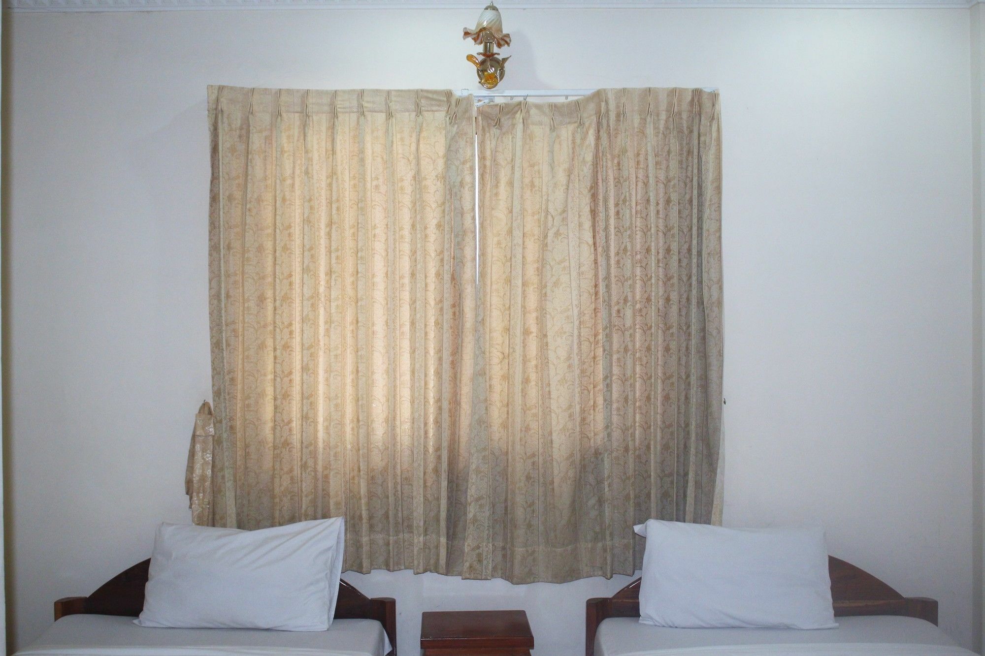 Shang Hai Guesthouse Battambang Ngoại thất bức ảnh
