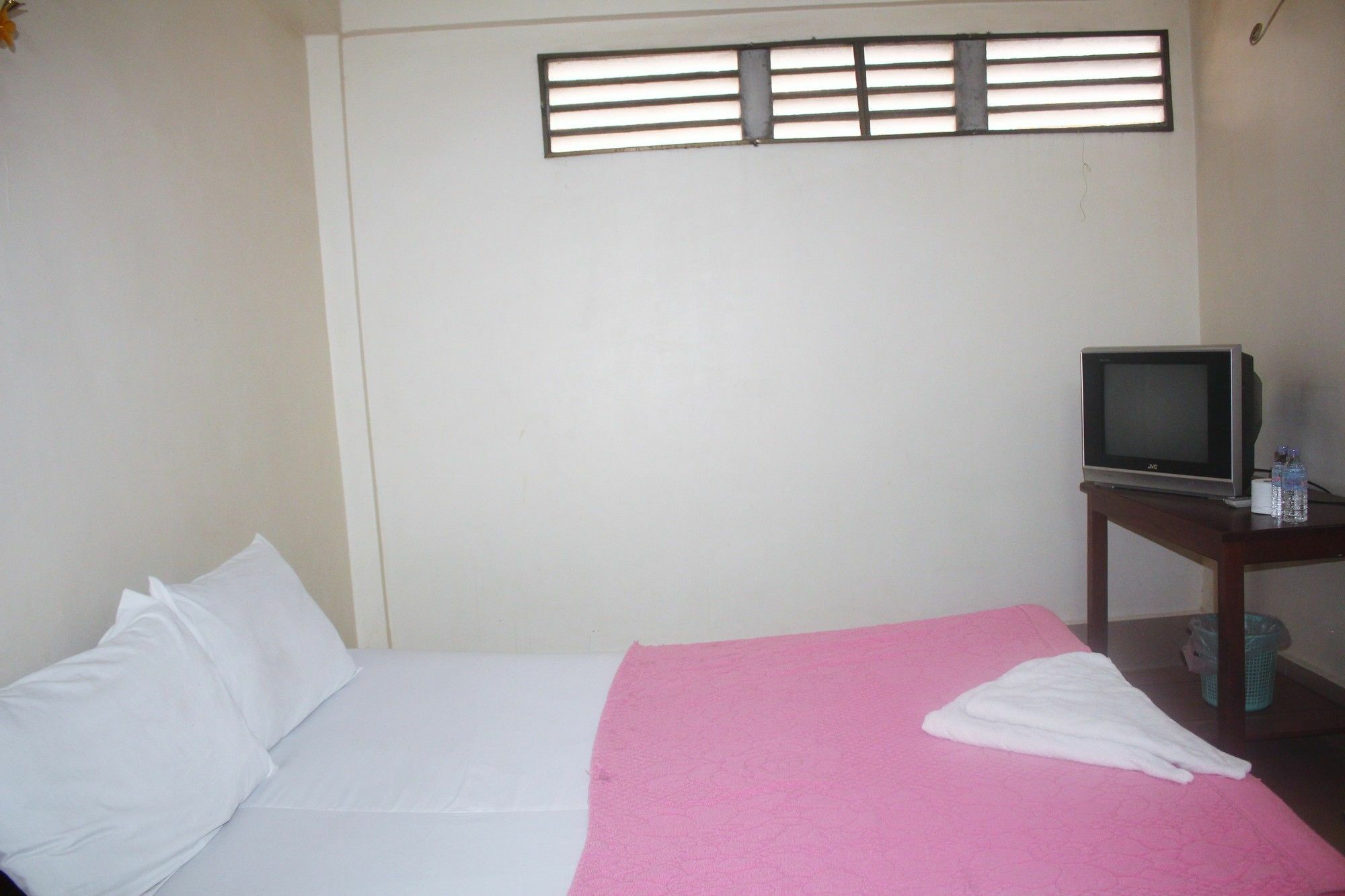 Shang Hai Guesthouse Battambang Ngoại thất bức ảnh