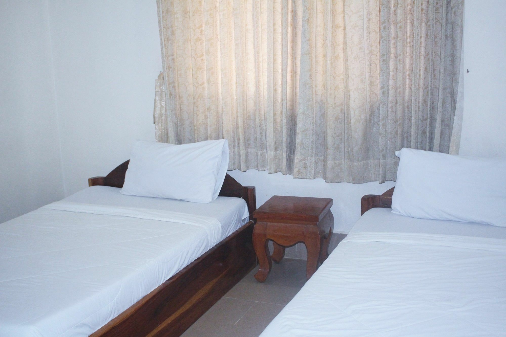 Shang Hai Guesthouse Battambang Ngoại thất bức ảnh