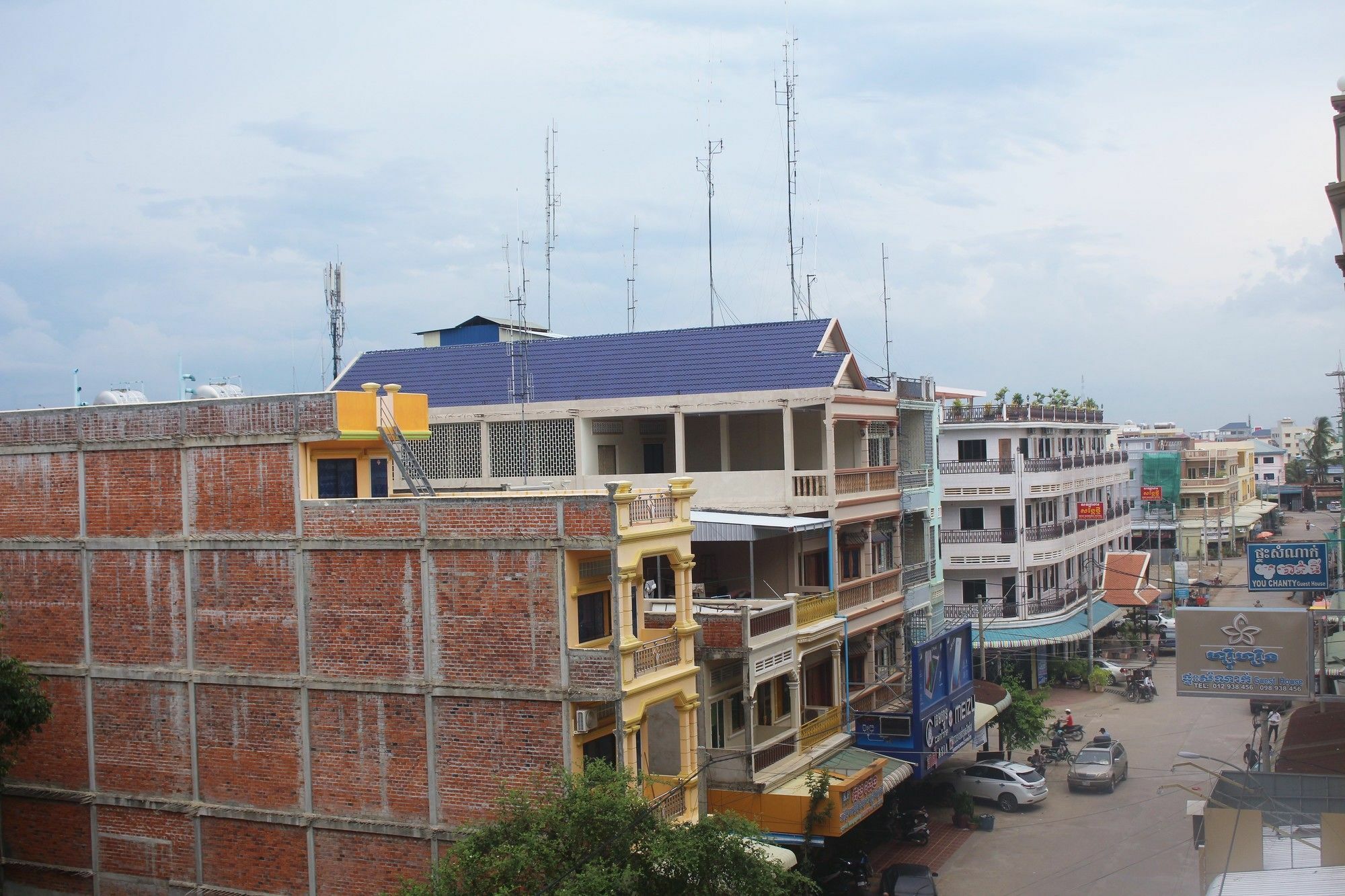 Shang Hai Guesthouse Battambang Ngoại thất bức ảnh