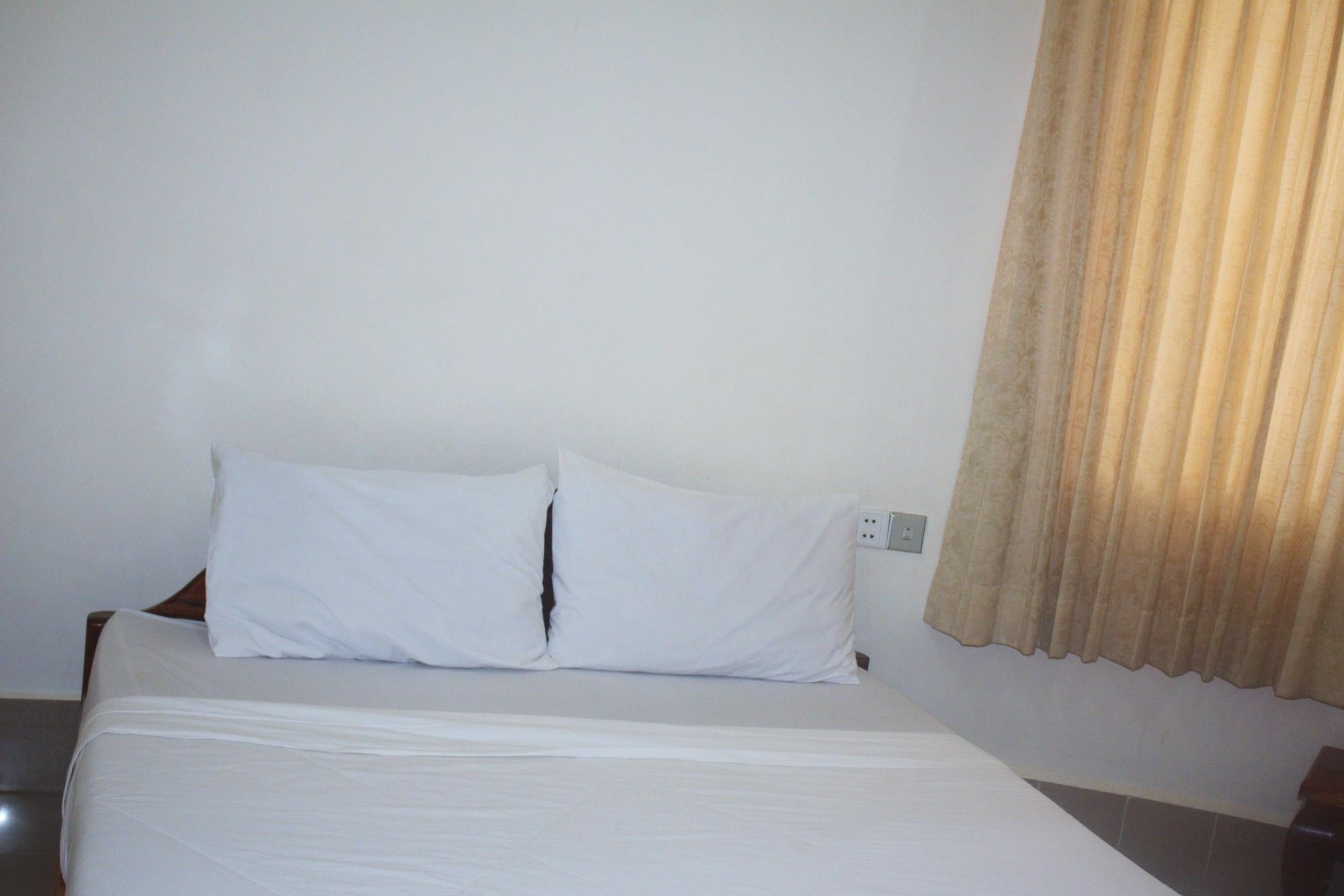 Shang Hai Guesthouse Battambang Ngoại thất bức ảnh